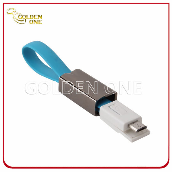 Regalo de promoción Nueva llavero de metal de diseño con línea de datos USB