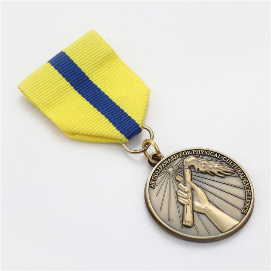 Personalizado 2D grabado esmalte suave divertido paseo en la medalla de metal