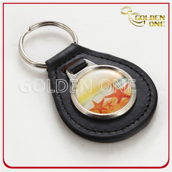 Forma ovalada antigua oro en relieve metal y llave de cuero fob
