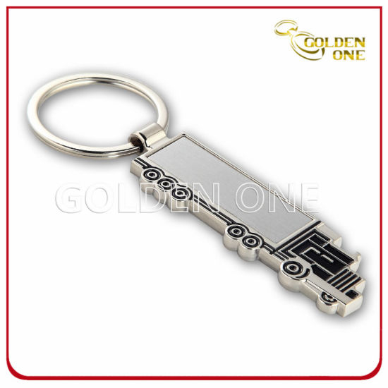 Llavero de metal de esmalte suave con forma de coche de venta caliente